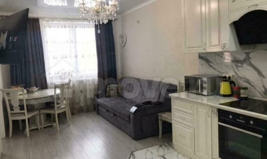 Продается 3-комнатная квартира, 65 м²,                                                     Анапа