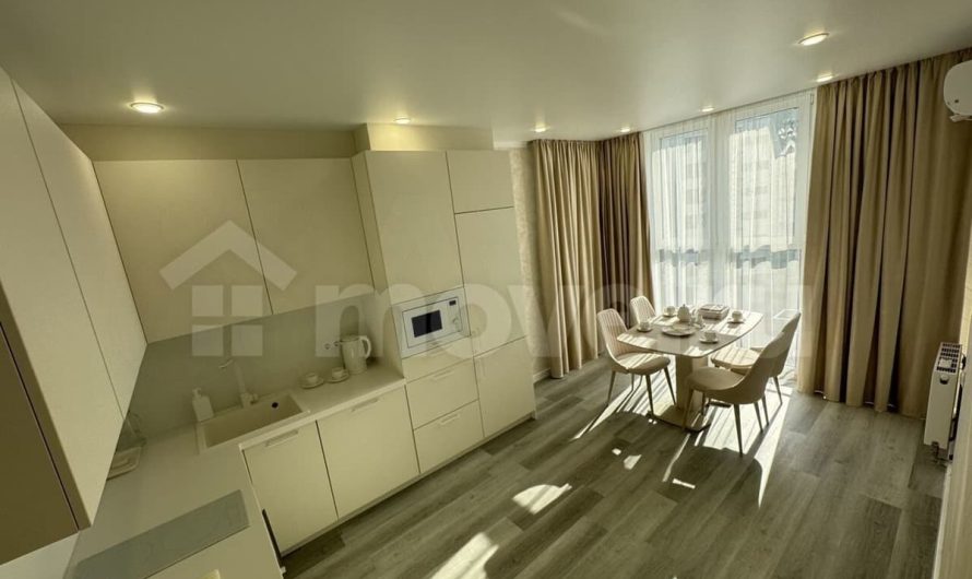 Продается 2-комнатная квартира, 55 м², Анапа, ул. крылова,                                                     13к2