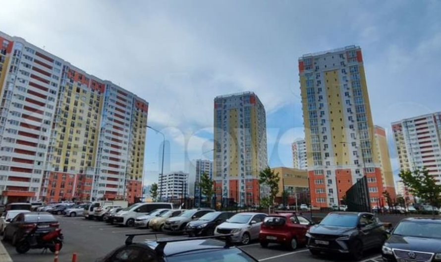 Продаю 2-комнатную квартиру, 65 м²,                                                     Анапа