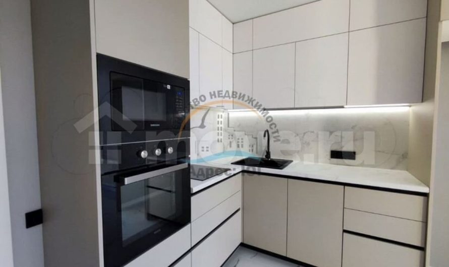 Продаем 2-комнатную квартиру, 57.3 м², Анапа, ул. крылова,                                                     13к2