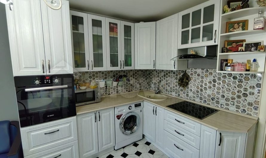 Продаю 2-комнатную квартиру, 68 м², Анапа, ул. ленина,                                                     196