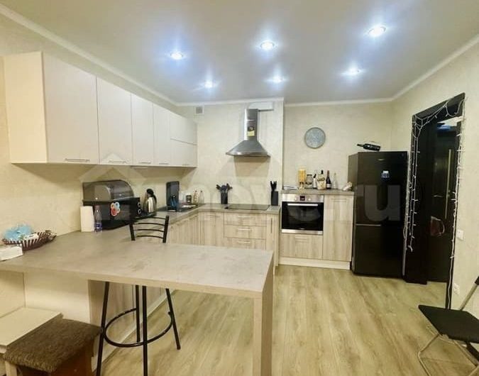 Продаю 1-комнатную квартиру, 54 м²,                                                     Анапа