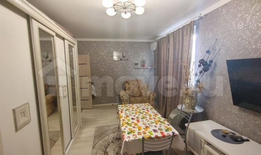 Продаю 2-комнатную квартиру, 49 м², Анапа, ул. ленина,                                                     173ак1