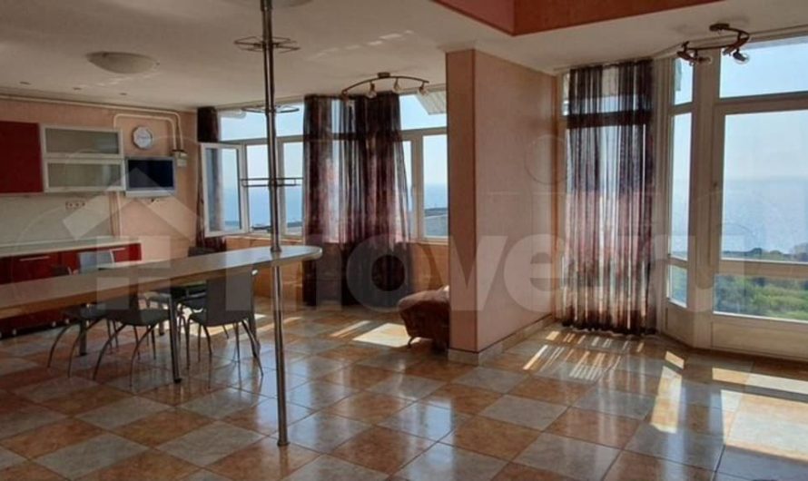 Продам 5-комнатную квартиру, 261.7 м²,                                                     Анапа