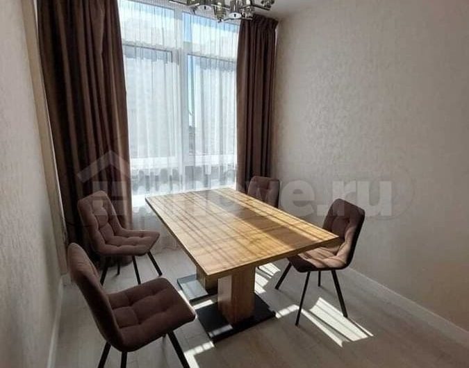 Продам 3-комнатную квартиру, 89 м², Анапа, ул. ленина,                                                     190к2