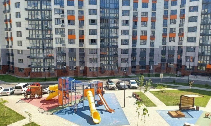 Продаем 2-комнатную квартиру, 54.6 м², Анапа, ул. крылова,                                                     13к3